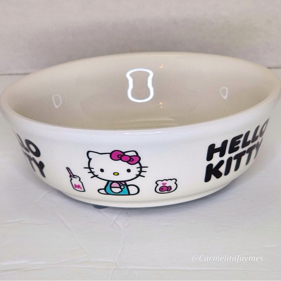 HELLO KITTY 🐱 Large Ceramic Pet Feeding Food Dish for pets NEW - Picture 1 of 4